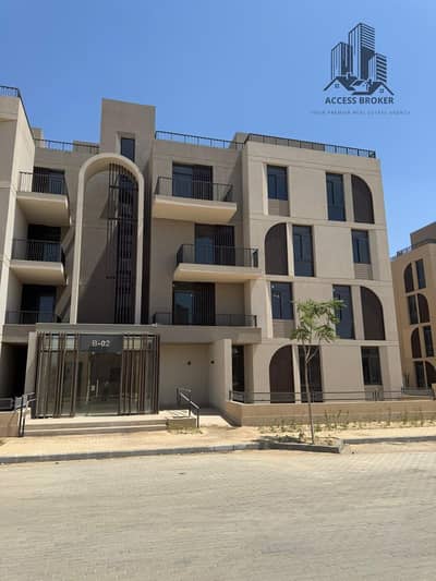 4 Bedroom Townhouse for Sale in Sheikh Zayed, Giza - IMG-20251217-WA0006. jpg 4 Bedroom Townhouse for Sale in Sheikh Zayed, Giza - IMG-20251217-WA0006. jpg