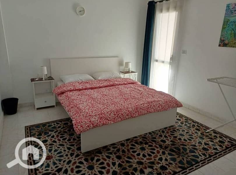 4 172576da-ca43-4a67-a602-033da3f118b1. jpeg