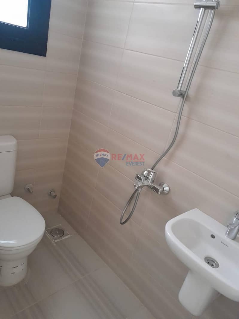 8 WhatsApp Image 2025-12-16 at 12.39. 31 PM (3). jpeg