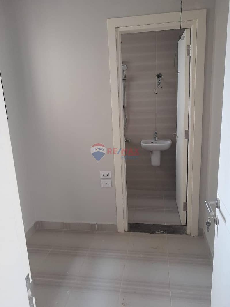 9 WhatsApp Image 2025-12-16 at 12.39. 31 PM (4). jpeg