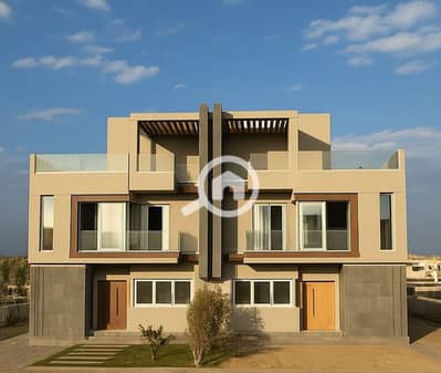 توين هاوس 5 غرف نوم للبيع في الشيخ زايد، الجيزة - d15b260a-1d31-44de-b23e-144c69df6855. jpg