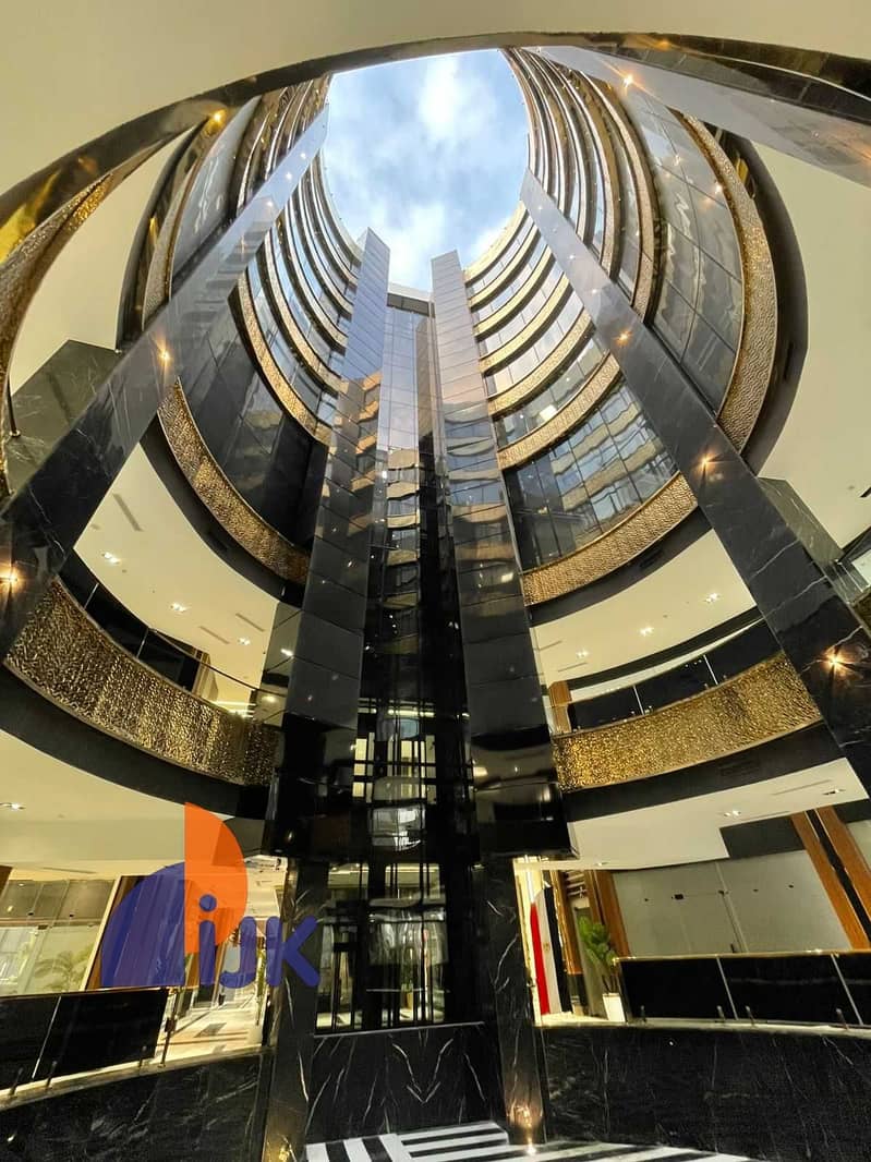 3 8YtCK2ldOhN7V62npOQZoK28JXWYp62SZ0yz8BFM. jpg