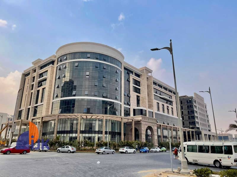 11 Zcf23c2darxXyes4QvA6V5zXGchQTqS2TvSepbGv. jpg