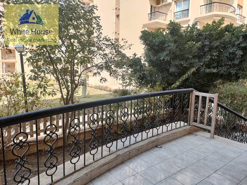 2 3657264715c944875-ca1f-4e25-ba19-8e7477e21c12. jpg