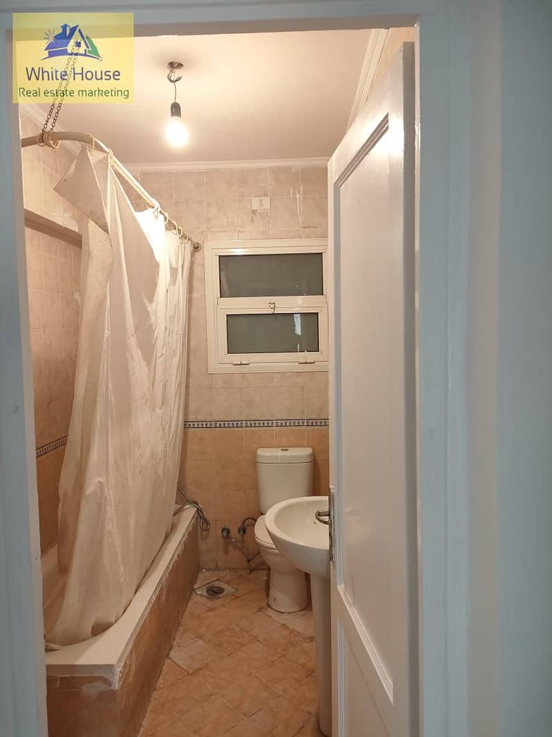 8 1974567069c7b99386-f3ce-47b5-a266-8441431fddc2. jpg