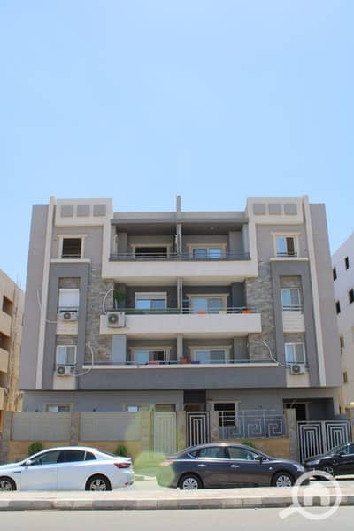3 Bedroom Apartment for Sale in Shorouk City, Cairo - c6613eaa-26ad-4b08-ac14-e3d2eb0685d0. jpg