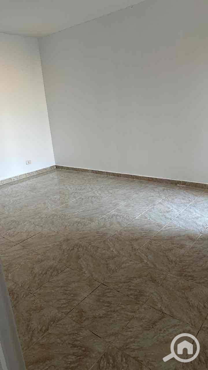 6 07d1c38b-8609-4bde-a2eb-790406405621. jpg