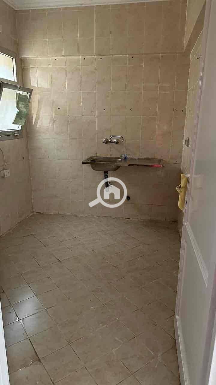 9 a41ed5f4-b6c0-4781-93a6-23467c529042. jpg