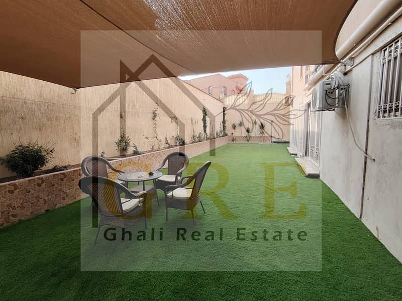 2 7a2684e0-280f-46f3-b6db-b81c6de7e58f. jpg