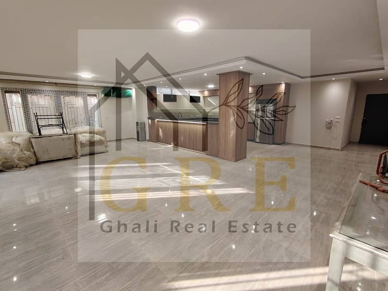 4 5c52eabe-699f-4ef7-aca5-7cdcede00cc6. jpg