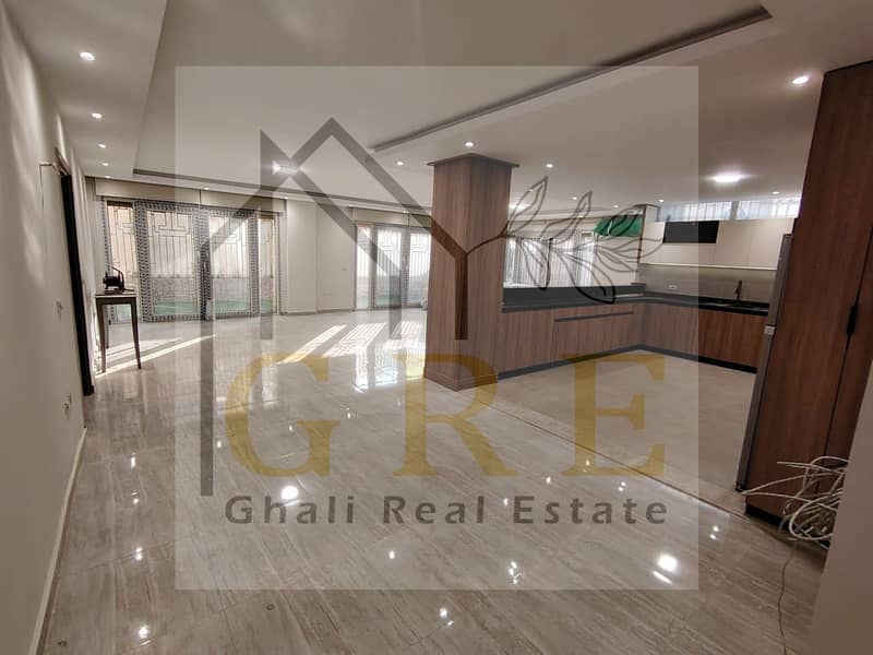 6 74b13fc3-bd09-4f86-9b60-5df431f4463c. jpg