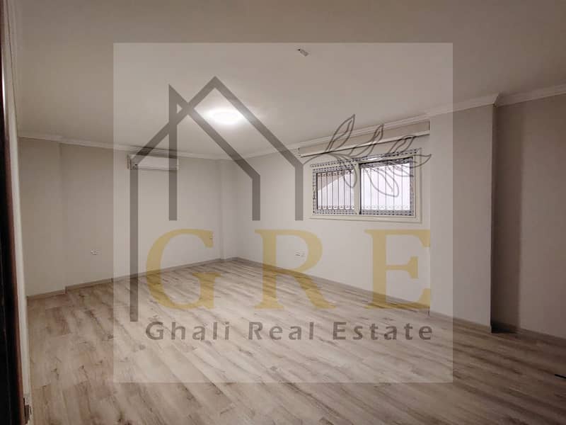 7 6653c399-4e7b-4815-806d-63068e03213c. jpg