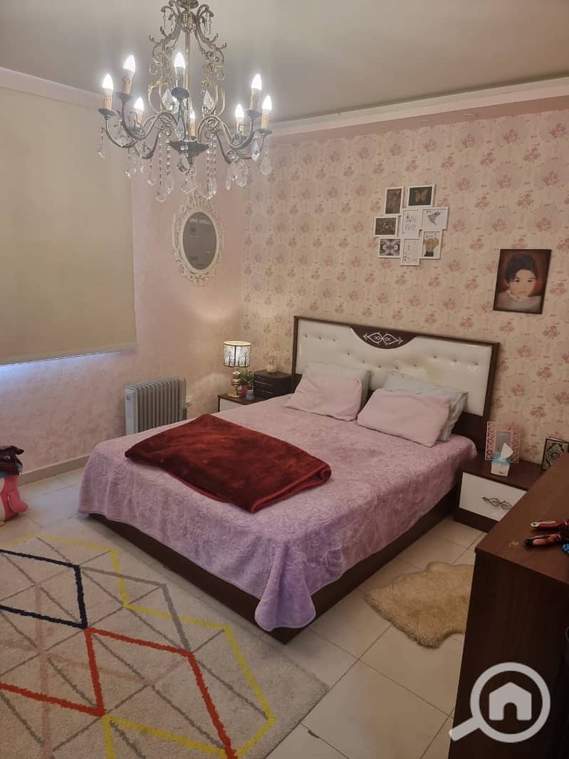 8 e30960e7-537f-49f6-a73d-44e5d6a78fd7. jpeg