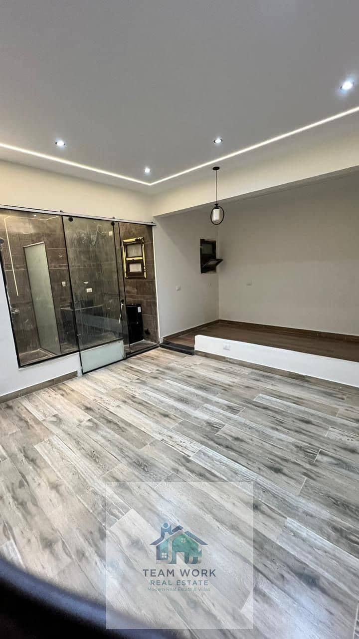 5 WhatsApp Image 2025-12-17 at 2.43. 55 PM. jpeg