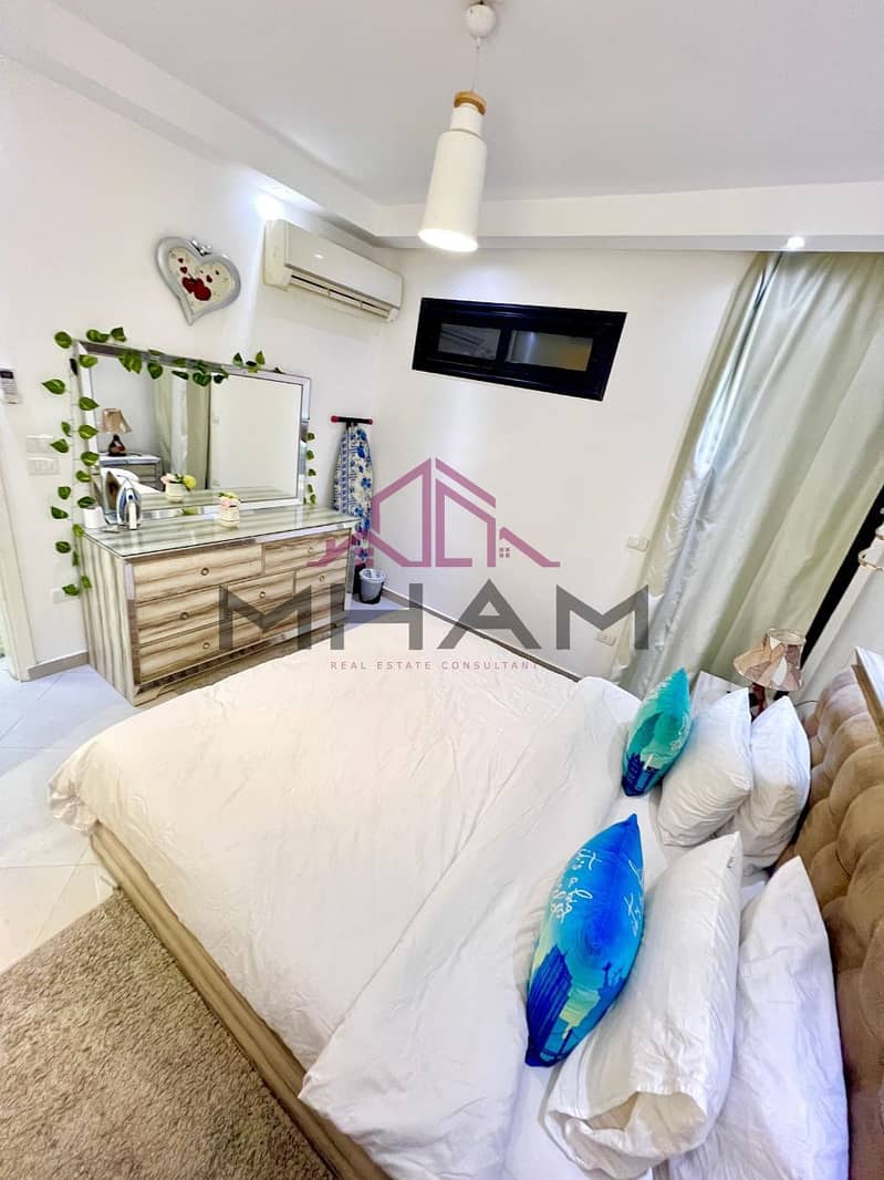 12 photo_5911083710927277232_y. jpg