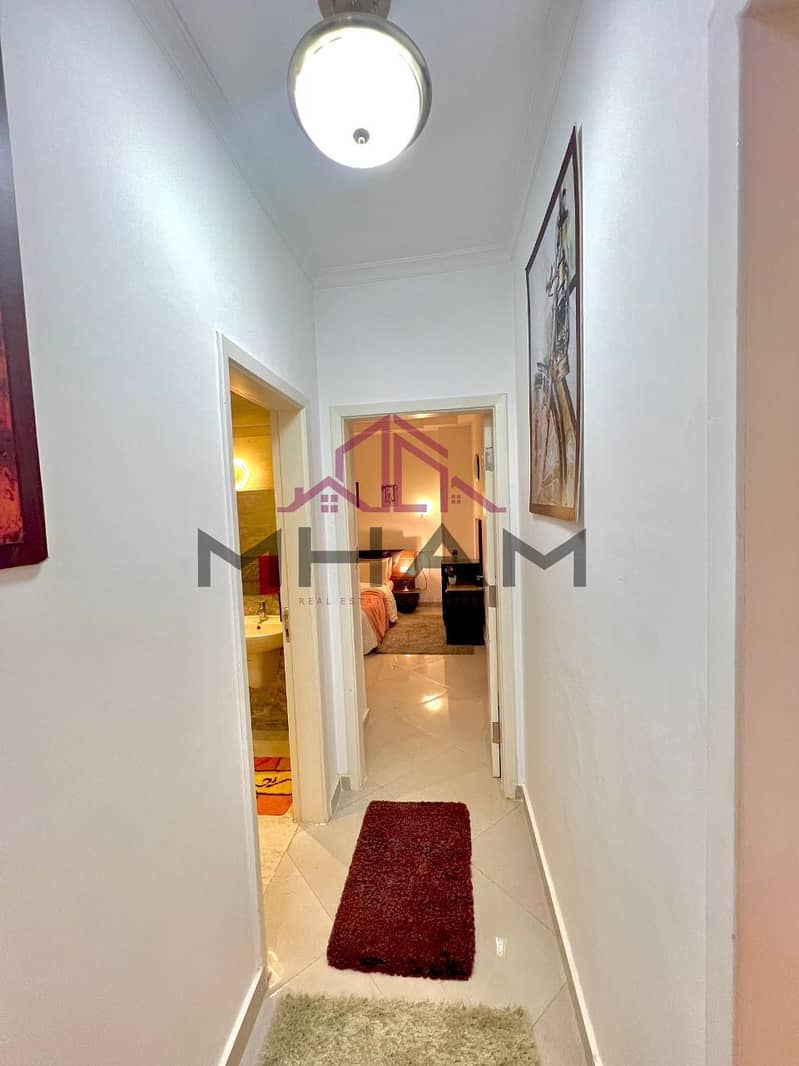 15 photo_5911083710927277236_y. jpg