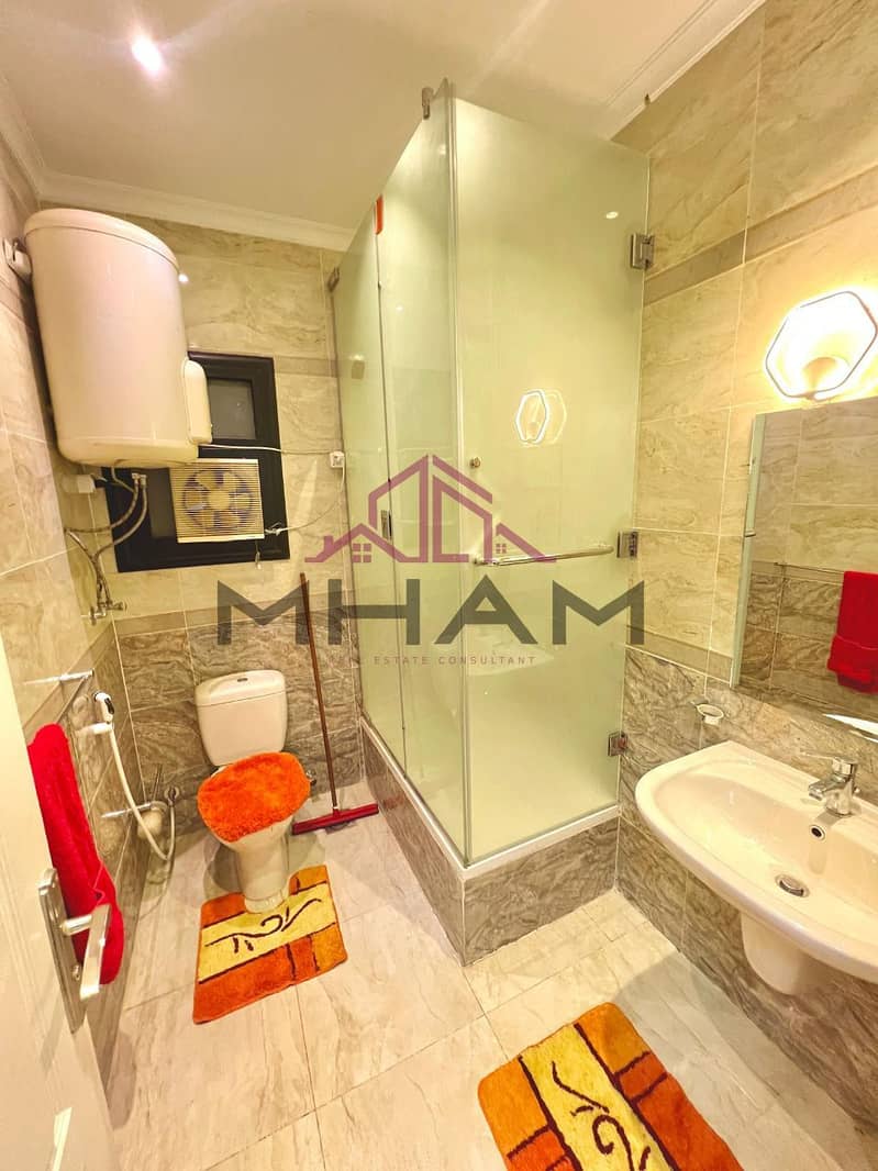 16 photo_5911083710927277237_y. jpg