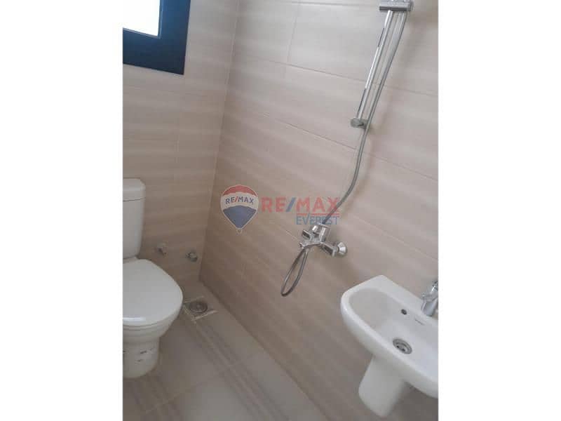 8 WhatsApp Image 2025-12-16 at 12.39. 31 PM (3). jpg