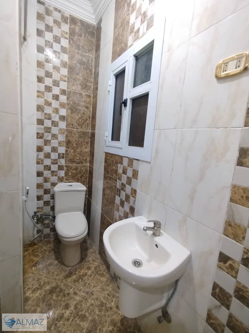 9 WhatsApp Image 2025-12-17 at 1.49. 15 PM. jpeg