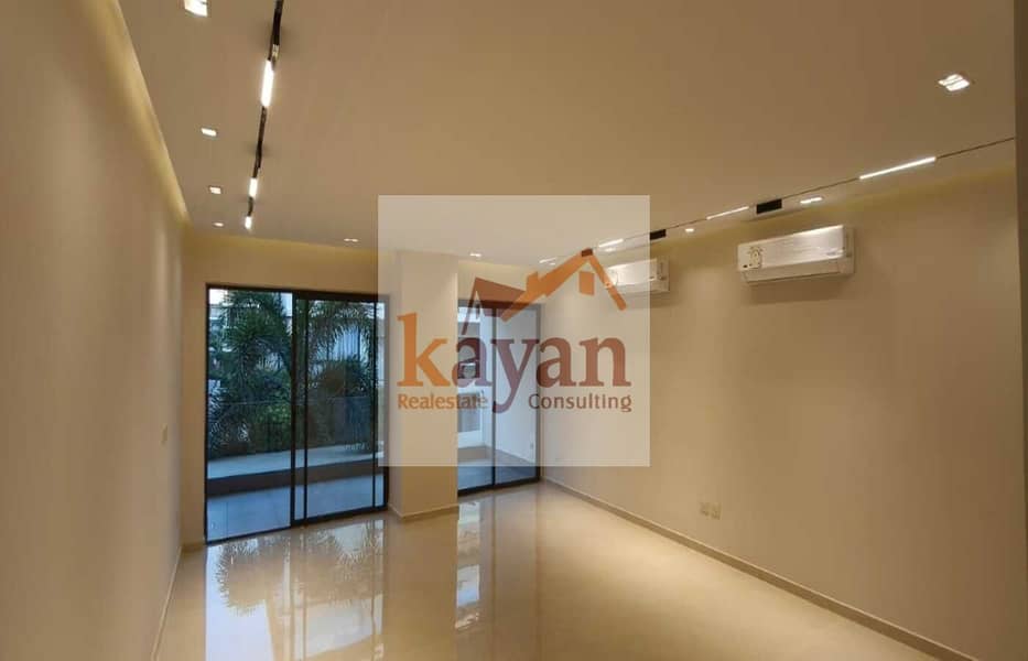 2 6fe961fa-7ae2-4d81-847b-69fe9aa5c90f. jpg