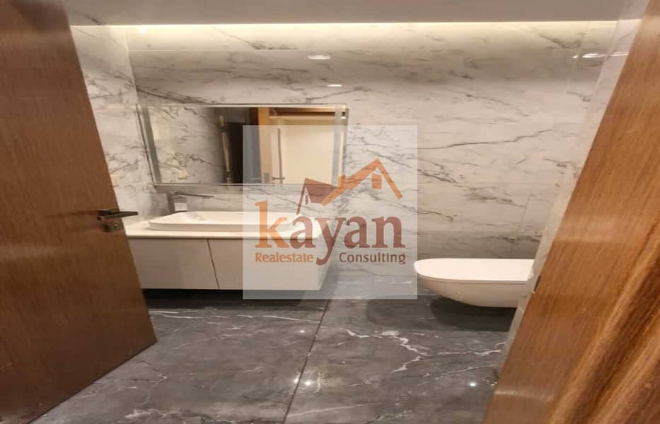 10 e3664520-172a-439d-a1a1-5a683ce3c935. jpg