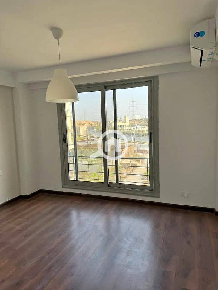 3 585716924_3330554990433076_8412193777368119145_n. jpg