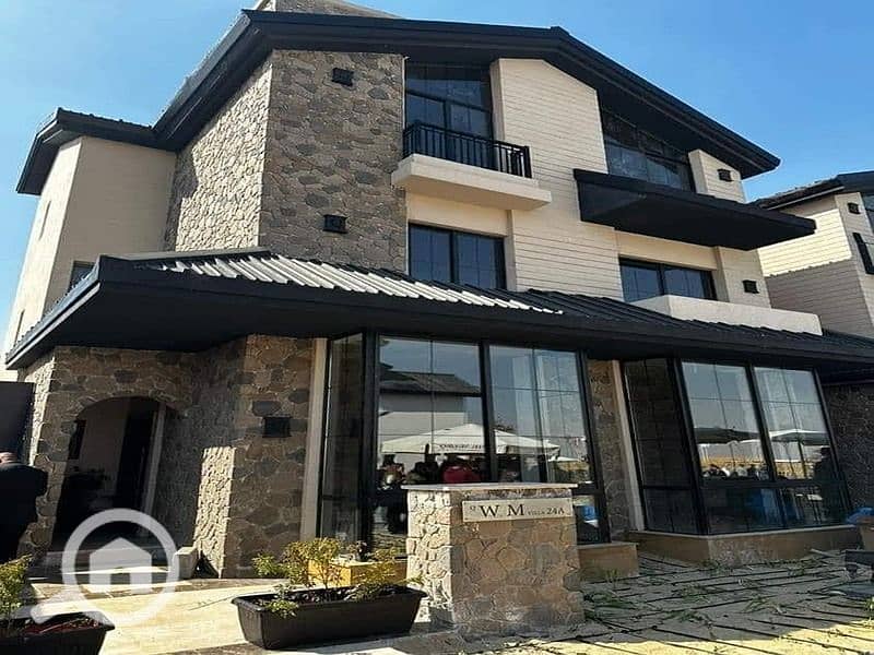 9 d1fbfa8f-67be-4465-b598-fa18c667b684. jpg