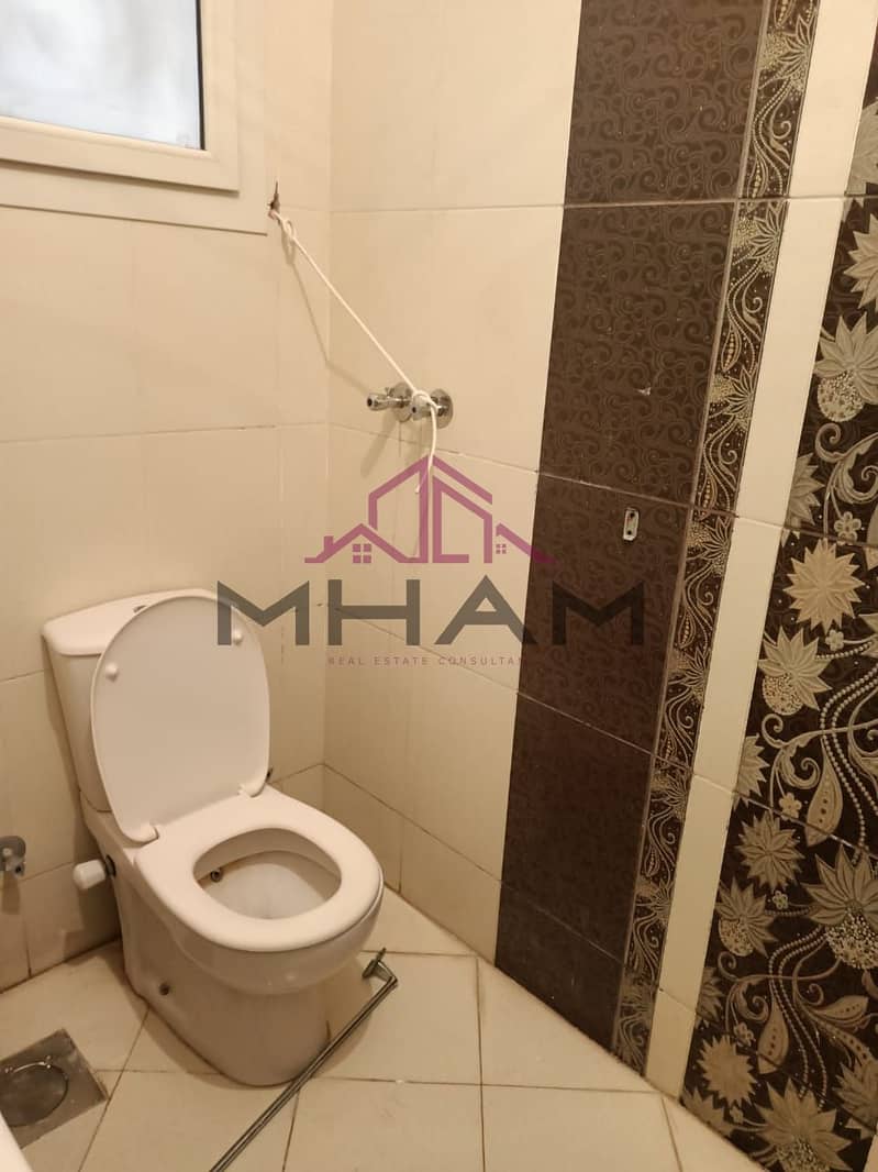 5 photo_5913549863968771533_y. jpg