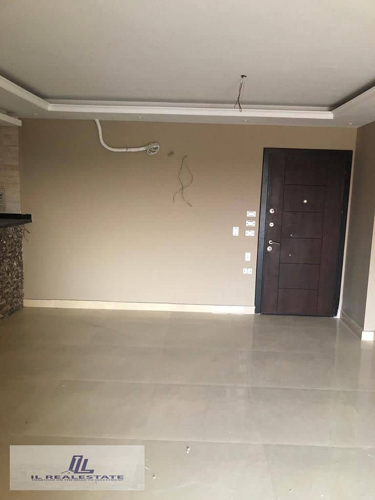 5 56cf365c-f152-4393-b104-2071a96b79c6. jpg