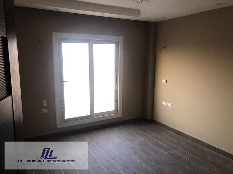 9 70141547-b5b3-425c-b643-8585c4af7dd0. jpg