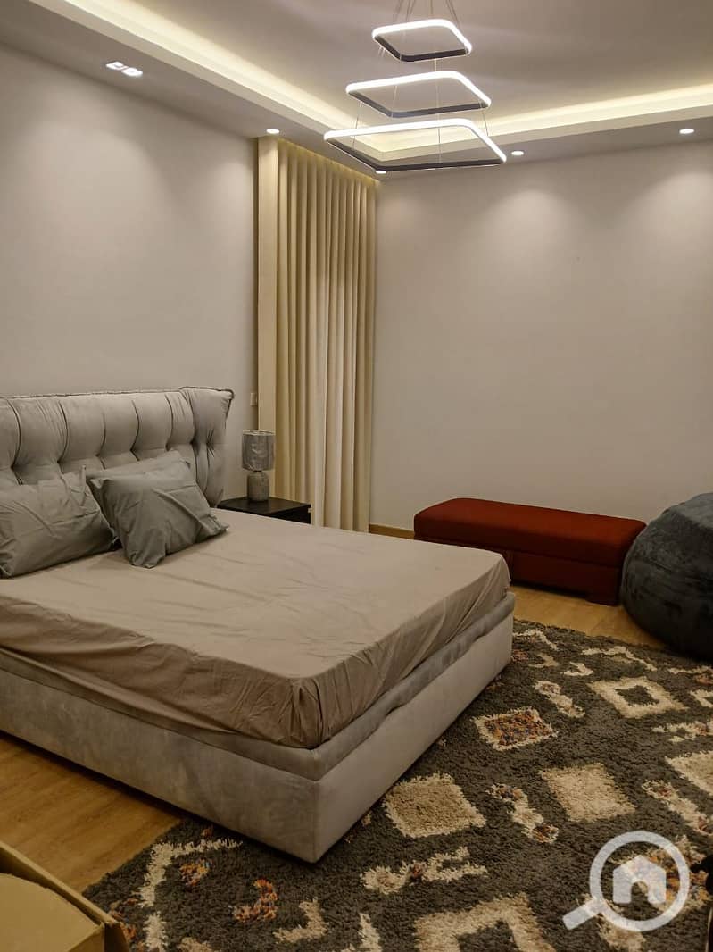 8 WhatsApp Image 2025-12-17 at 14.50. 14. jpeg