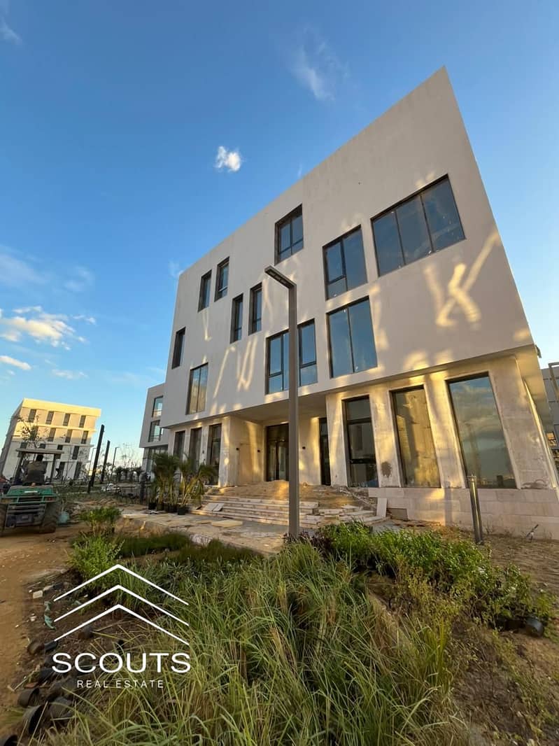 2 0504a053-ff50-4a40-aa09-9c487204b467 (1). jpeg