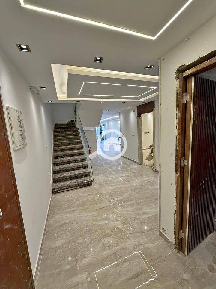 14 601348634_807036915667317_5926690037878054809_n. jpg