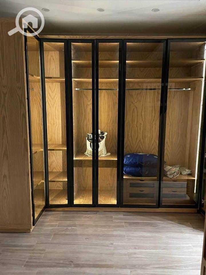 11 597980336_857112803396486_3287455744732383672_n. jpg