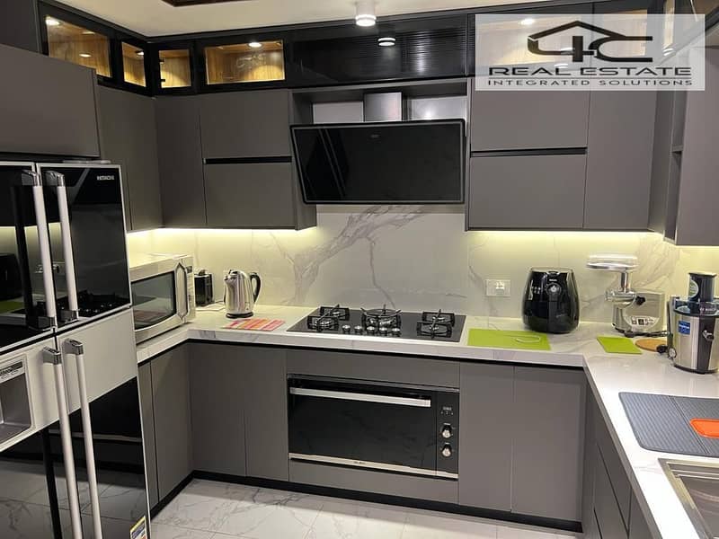 20 WhatsApp Image 2025-12-17 at 14.14. 25 (1). jpeg