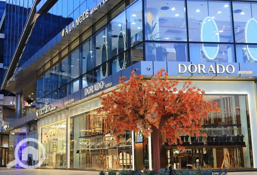 8425890-4e000o (1). jpg 8425890-4e000o (1). jpg