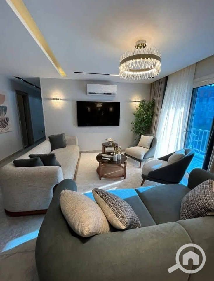 2 599816803_2615904735433806_4640393942899420746_n. jpg