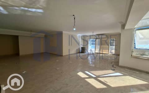 شقة 3 غرف نوم للايجار في سموحة، الإسكندرية - 2. jpg شقة 3 غرف نوم للايجار في سموحة، الإسكندرية - 2. jpg