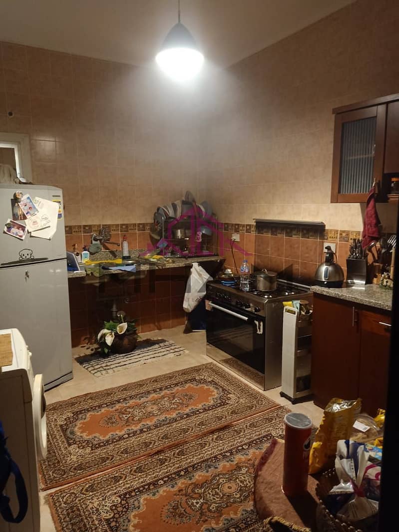 5 photo_5913549863968771495_y. jpg