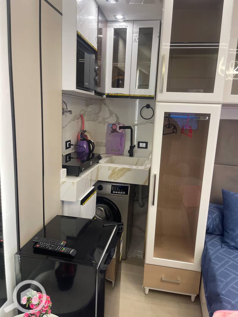 7 WhatsApp Image 2025-12-17 at 11.47. 48 (4). jpeg