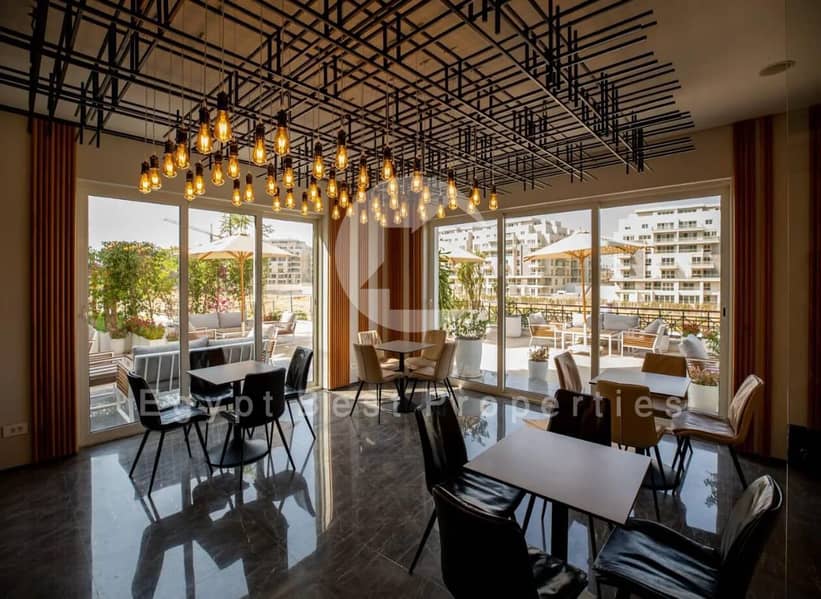 11 WhatsApp Image 2024-11-28 at 17.24. 55_45f16962. jpg