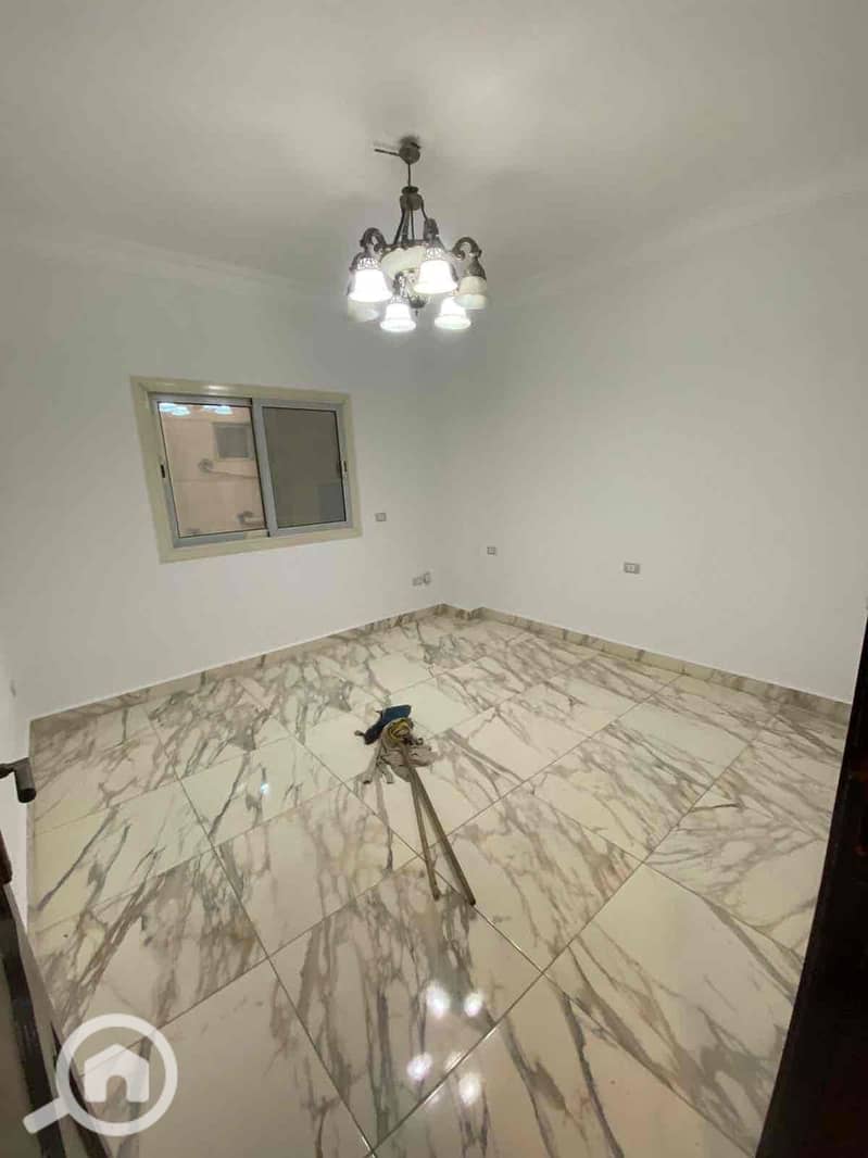 16 0de12e2d-cfd6-4f82-8142-96f4f6f354ad. jpg