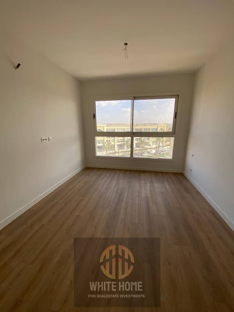 7 b5ab16ae-93a6-43a3-a838-eaf4c9c679ca. jpeg