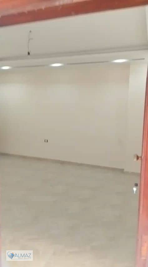 38 WhatsApp Image 2025-12-17 at 3.27. 25 PM (3). jpeg