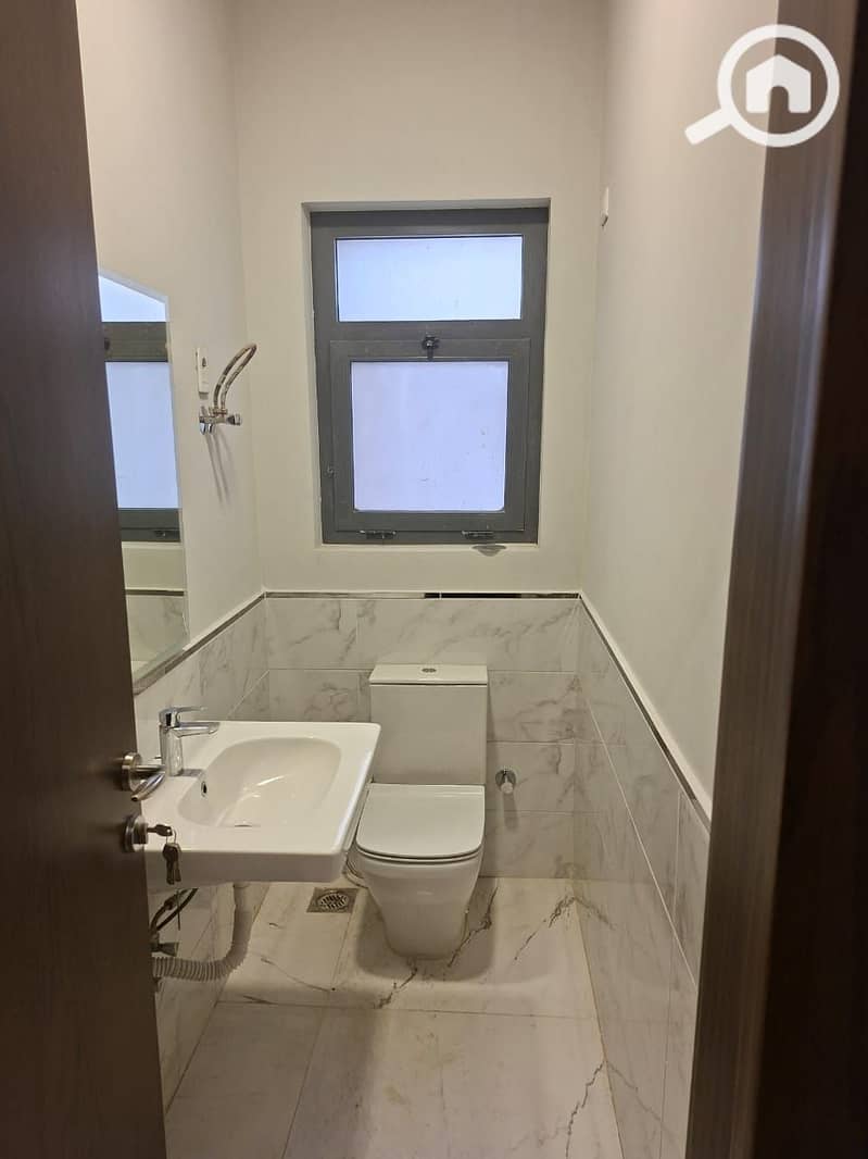 8 WhatsApp Image 2025-12-16 at 10.39. 05 PM. jpeg