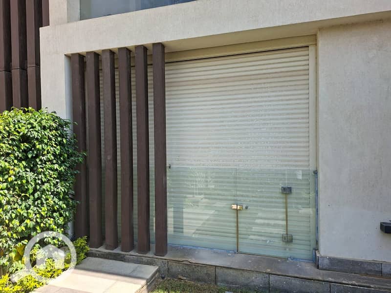 12 WhatsApp Image 2025-12-16 at 10.38. 43 PM. jpeg