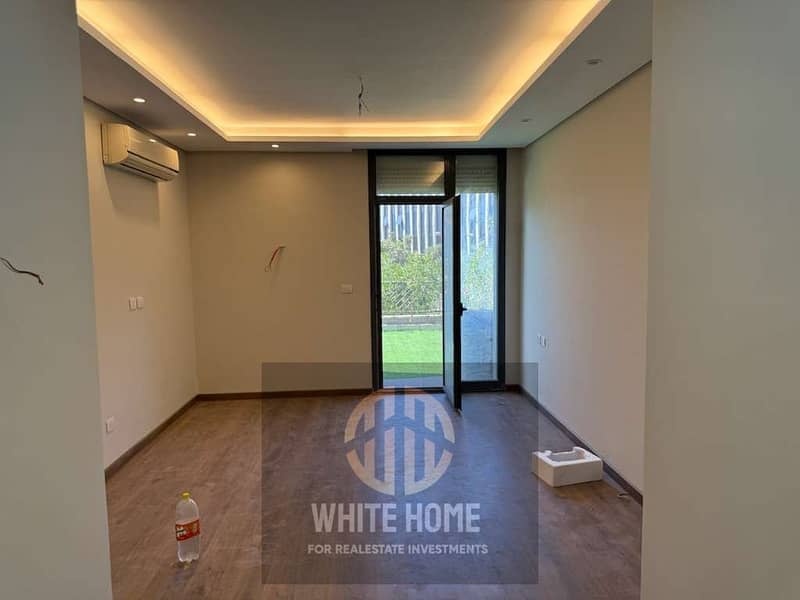 4 52035752-5d1c-43c6-af08-639d7b811018. jpeg