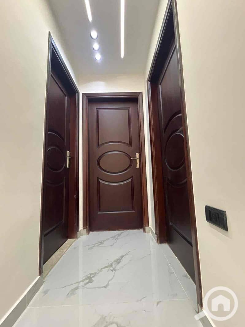 8 876e3659-7db4-4232-9c35-99724a000767. jpg