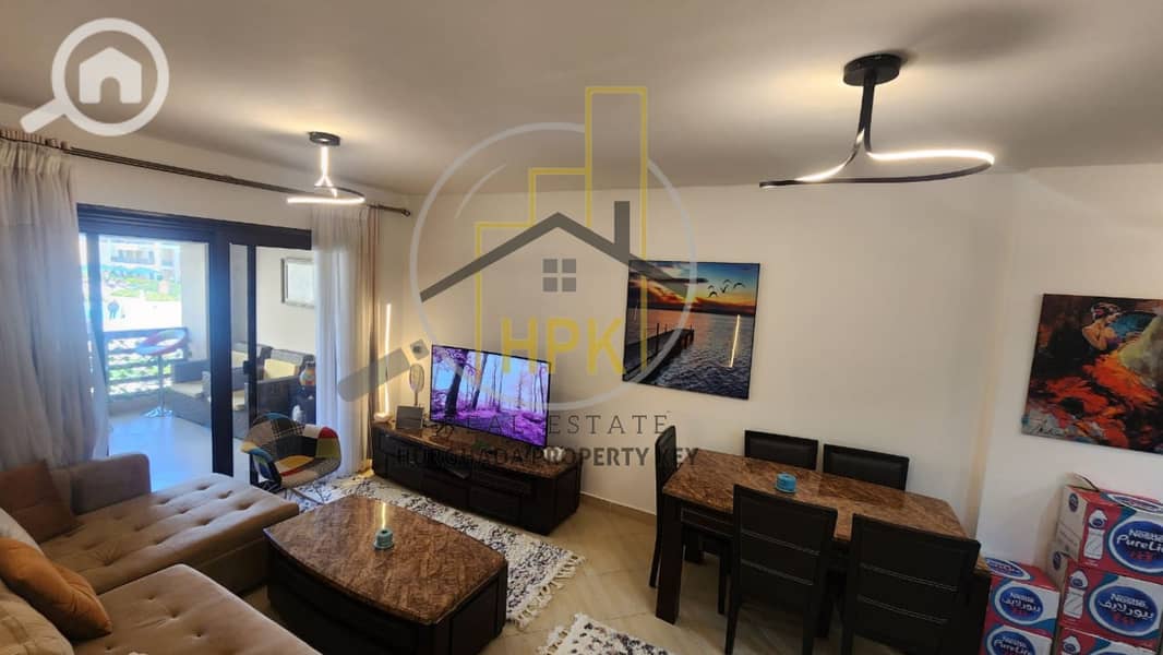 2 Untitled design (7). jpg