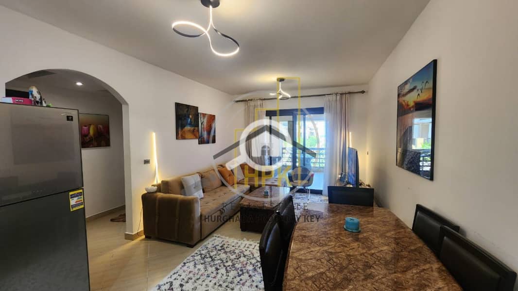 5 Untitled design (5). jpg